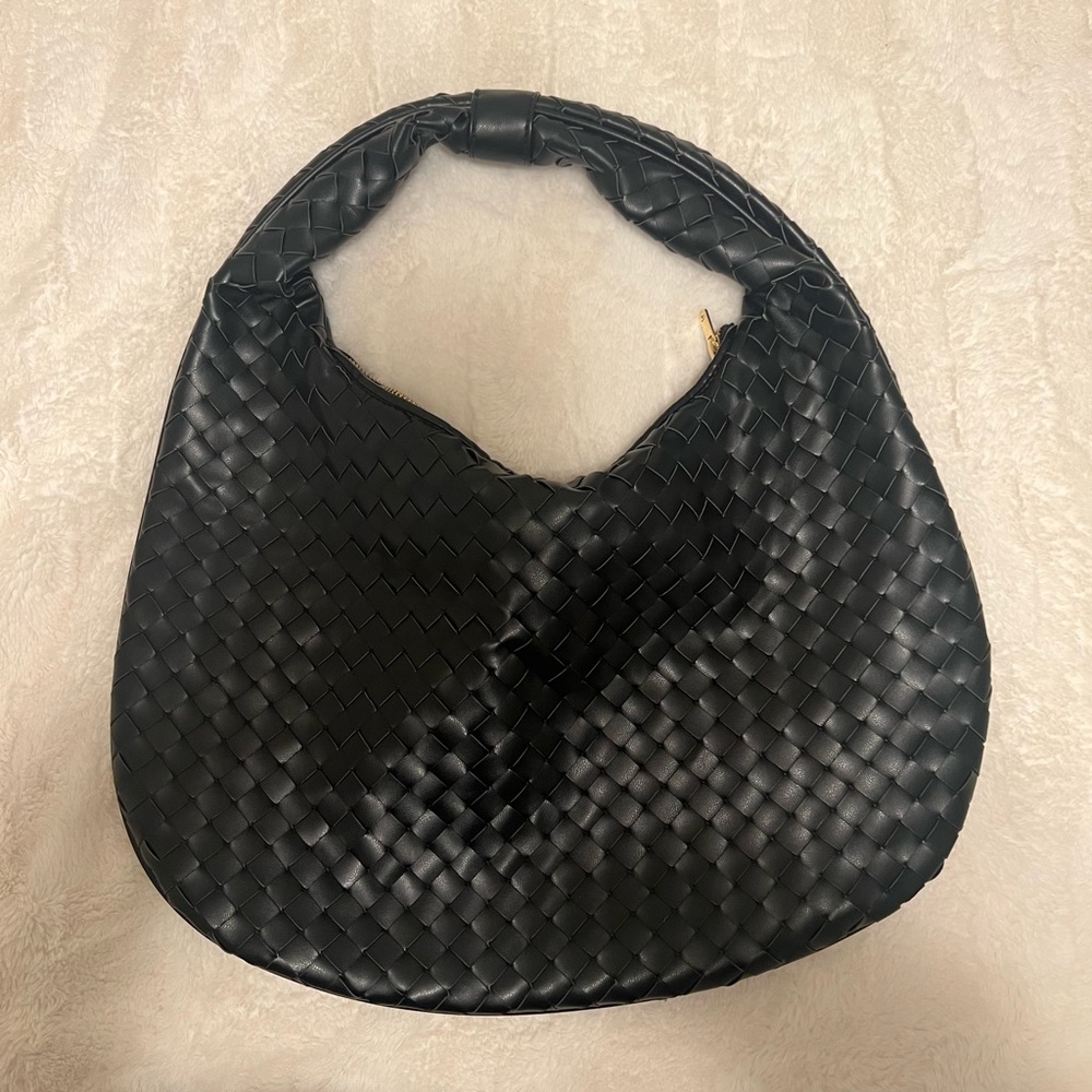 Abercrombie & Fitch Black Woven Shoulder Bag